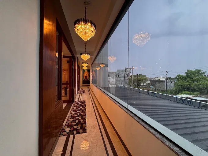 Gulmohar Hotel & Banquet Hall hotel photo 3