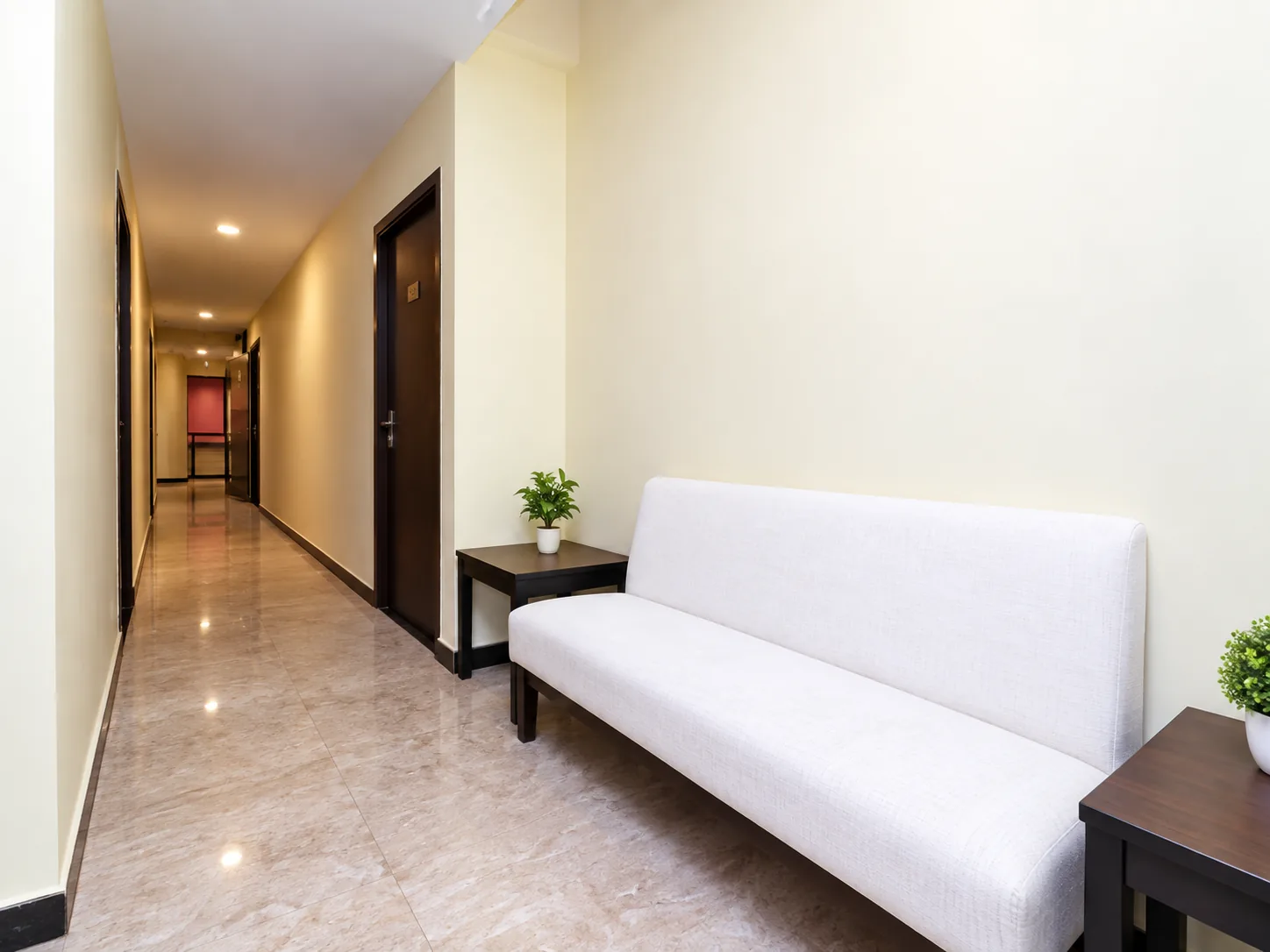 Hotel Royal Monarch in Gorakhpur - photo 5