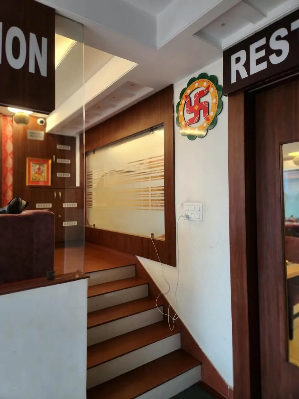 HOTELS KAILASH RESTAURANT hotel photo 2