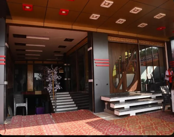 HOTELS KRISHNA INN in Gorakhpur - photo 3