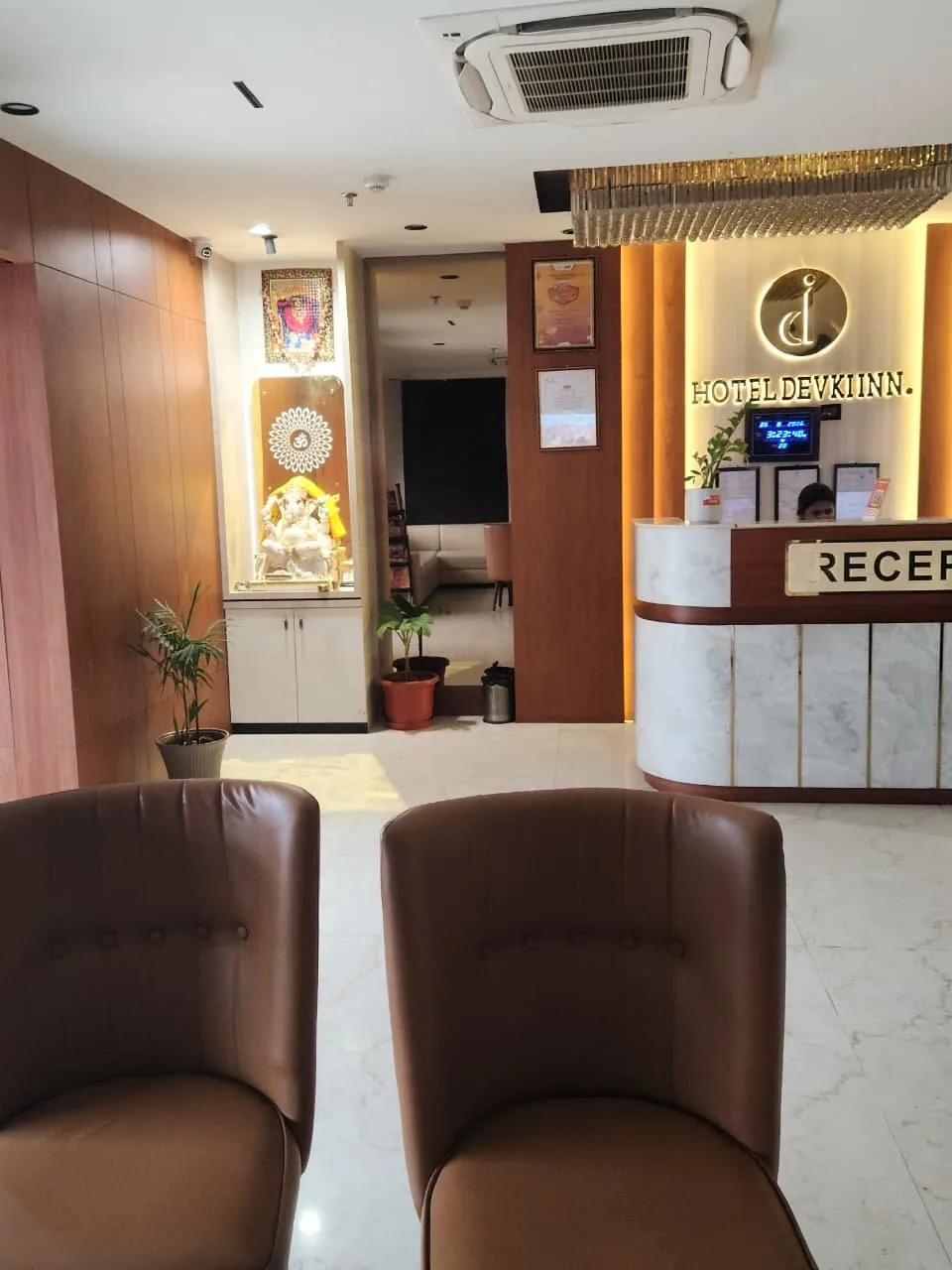 HOTELS DEVKI INN in Gorakhpur - photo 3