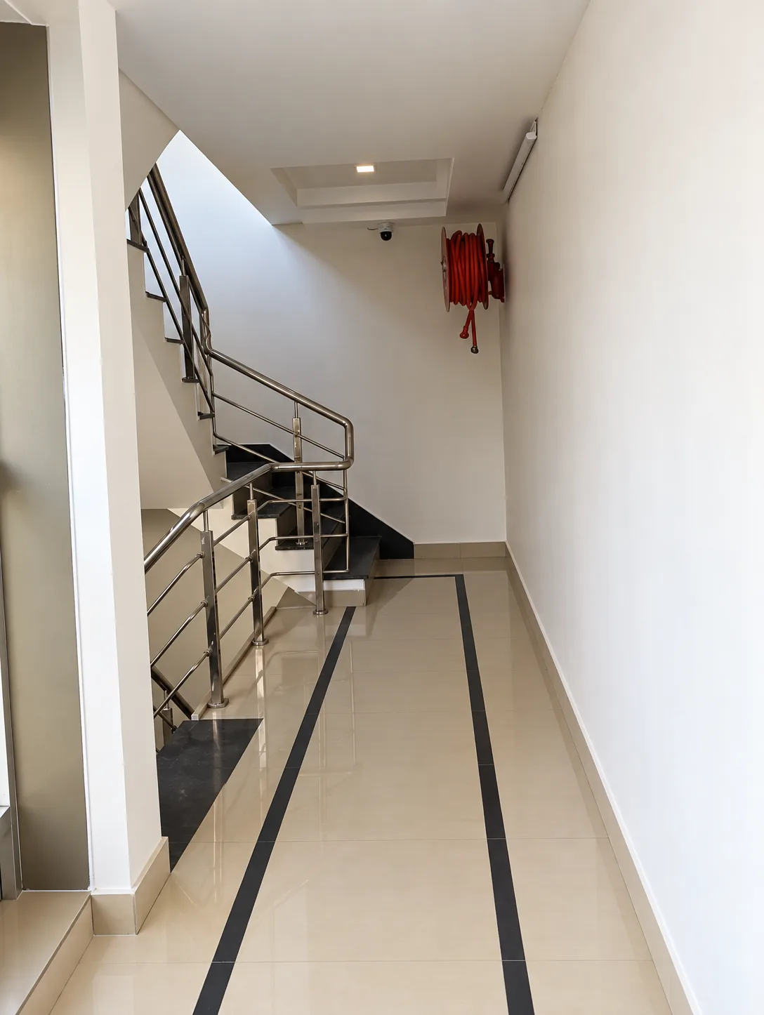 Hotel Sai Palace in Gorakhpur - photo 4