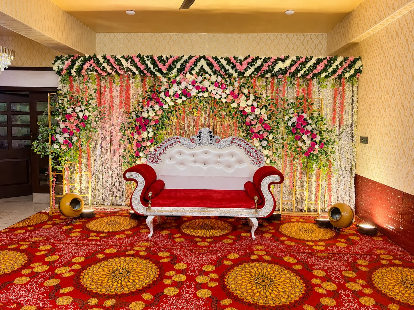 Hotel Royal Grand in Deoria - photo 5