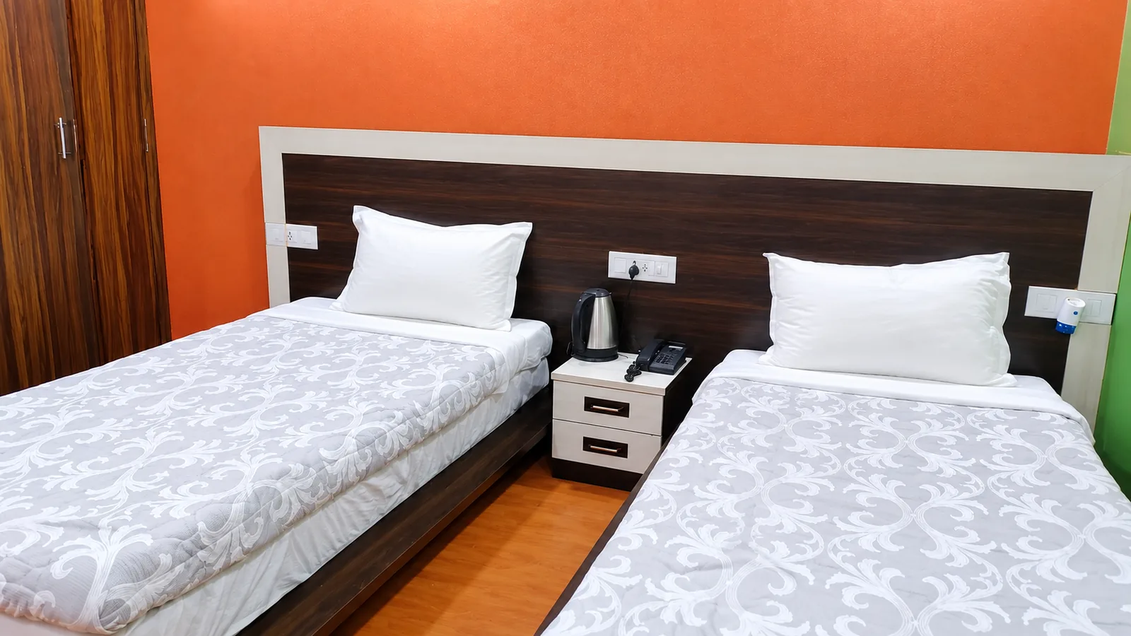 Hitarth Hotel hotel photo 3