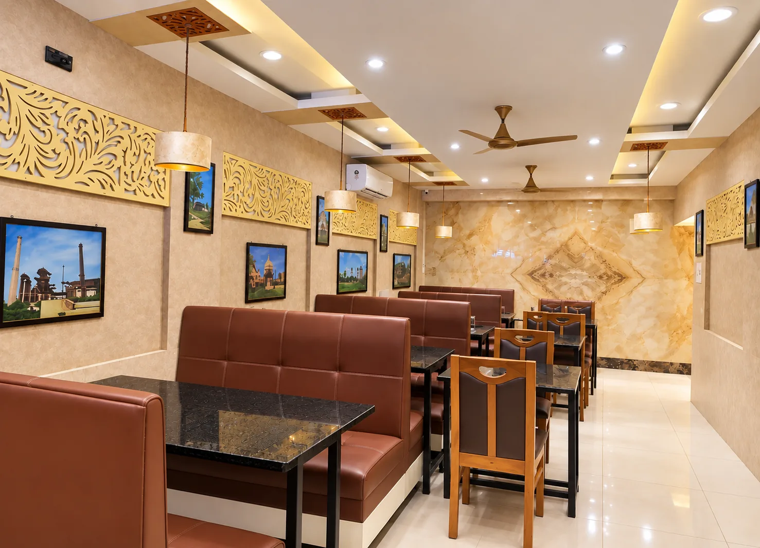 Hotel Royal International in Padrauna - photo 2