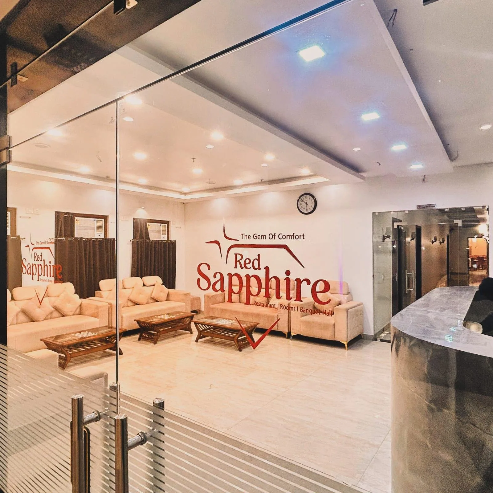 HOTEL RED SAPPHIRE in Kushinagar - photo 4